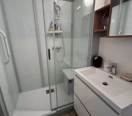 Salle d'eau rénovée