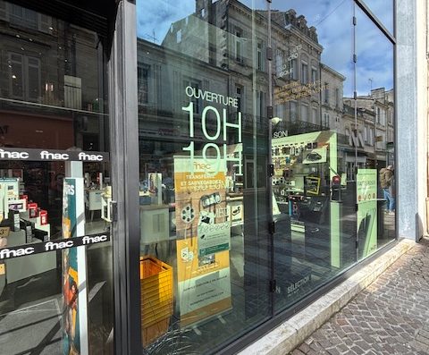vitrine local commercial